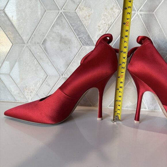 Valentino Garavani 39 9 Red Satin Heel Bow Open Heel Pointed Toe Pump Nite-Out - Picture 3 of 11